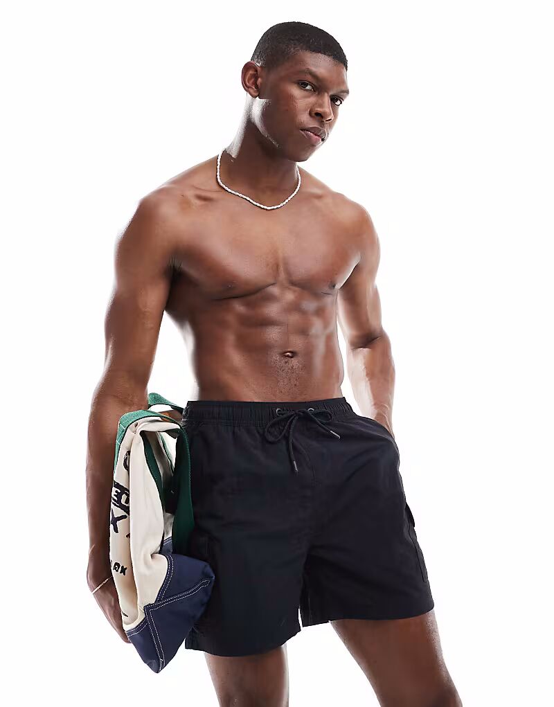 Боевые плавки French Connection в военно-морском стиле
Боевые плавки French Connection в военно-морском стиле