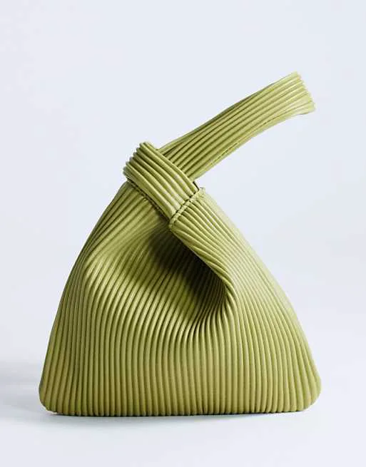 Желто-зеленая сумка-саквояж Topshop Gracie
Желто-зеленая сумка-саквояж Topshop Gracie