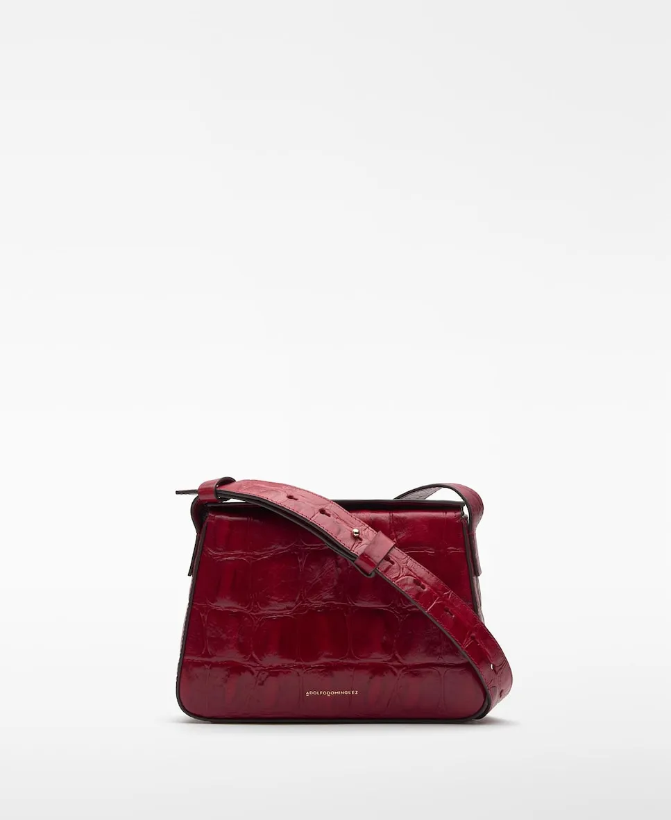 Женская маленькая кожаная сумка Mica Adolfo Dominguez, вишневый красный
Женская маленькая кожаная сумка Mica Adolfo Dominguez, вишневый красный