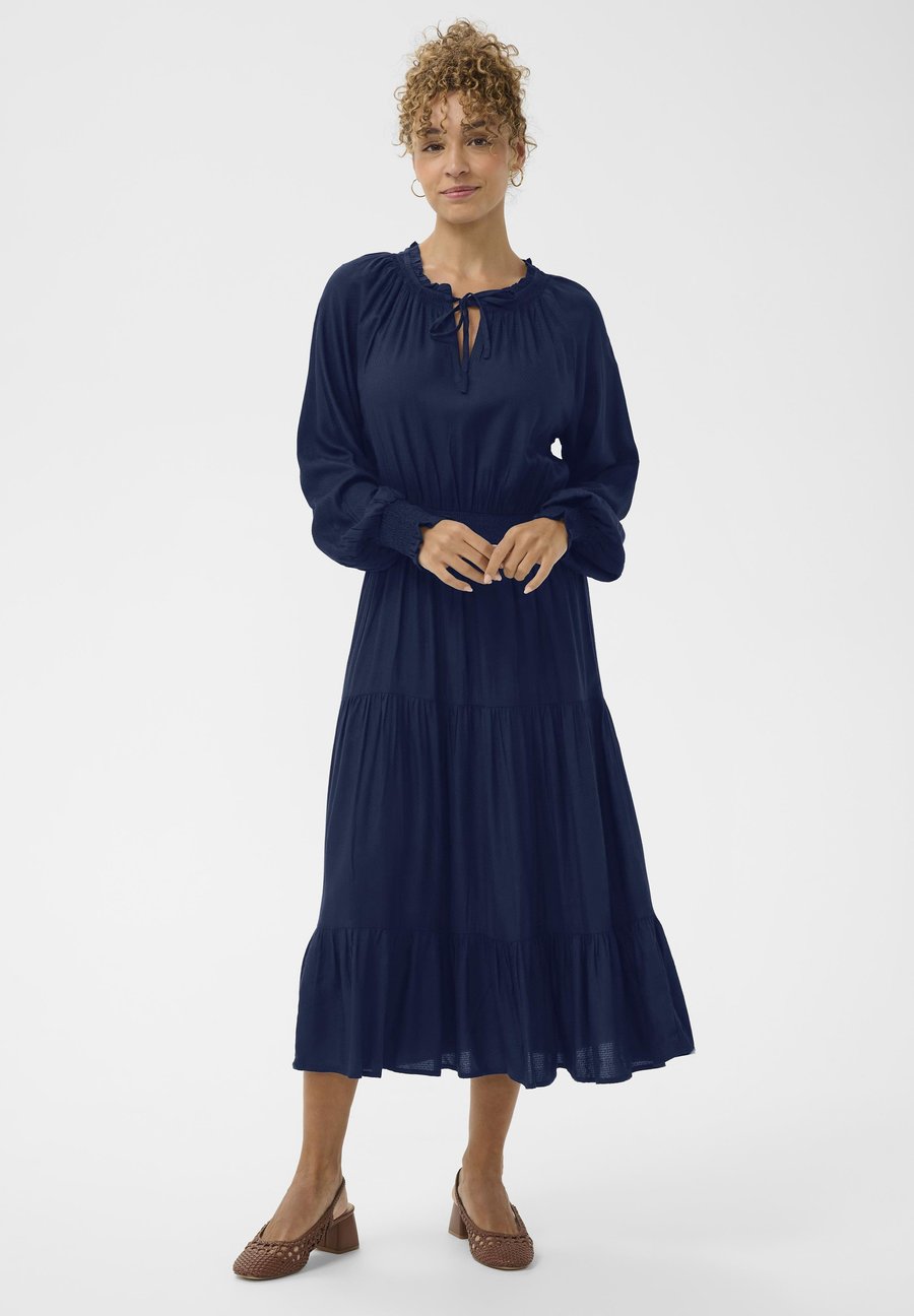 Платье Cream LACI LONG, Ocean Cavern/Blue
Платье Cream LACI LONG, Ocean Cavern/Blue