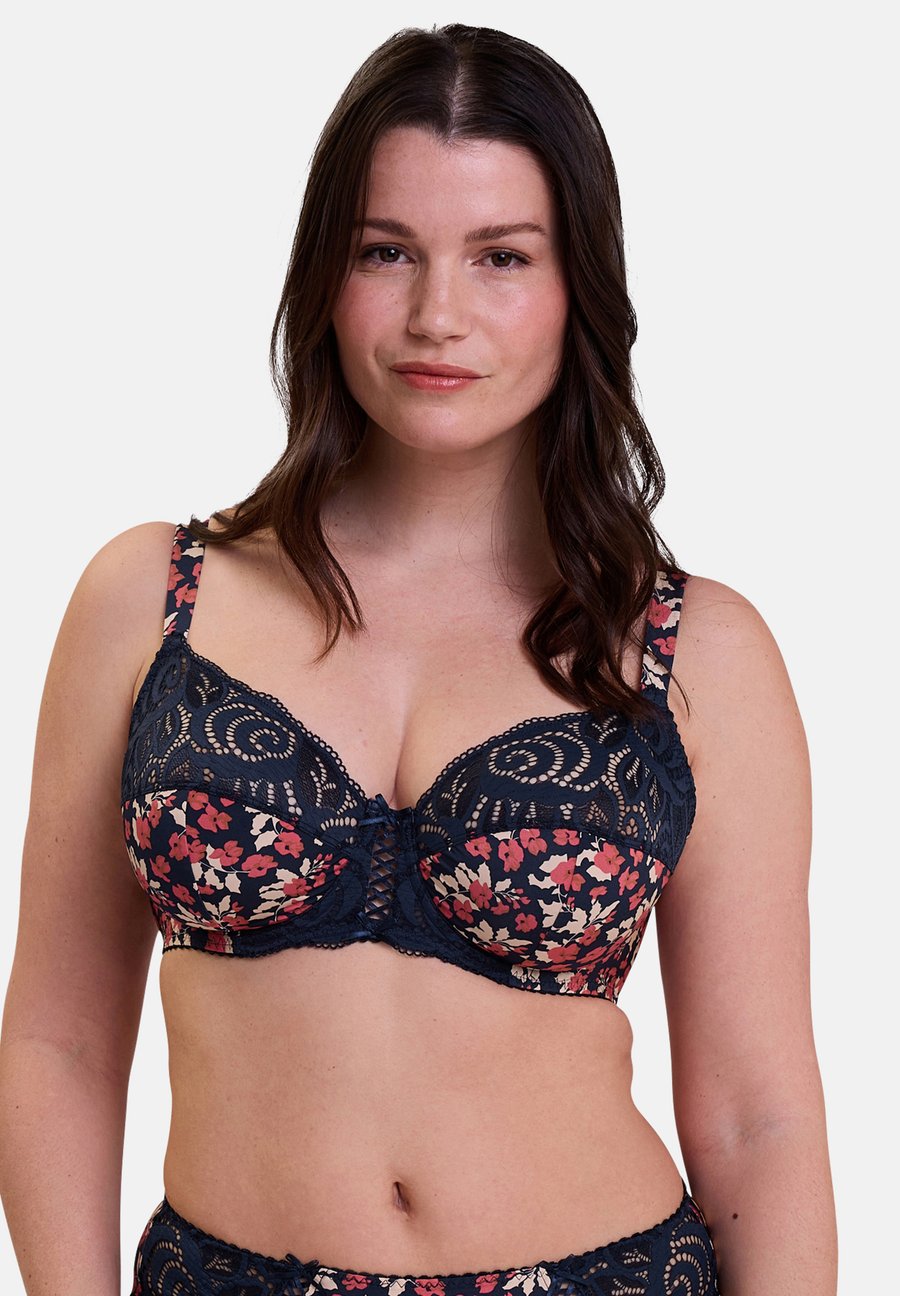 Бюстгальтер Sans Complexe Underwired bra, Imprimé Floral Marine Et Rouge/Mottled Dark Blue
Бюстгальтер Sans Complexe Underwired bra, Imprimé Floral Marine Et Rouge/Mottled Dark Blue