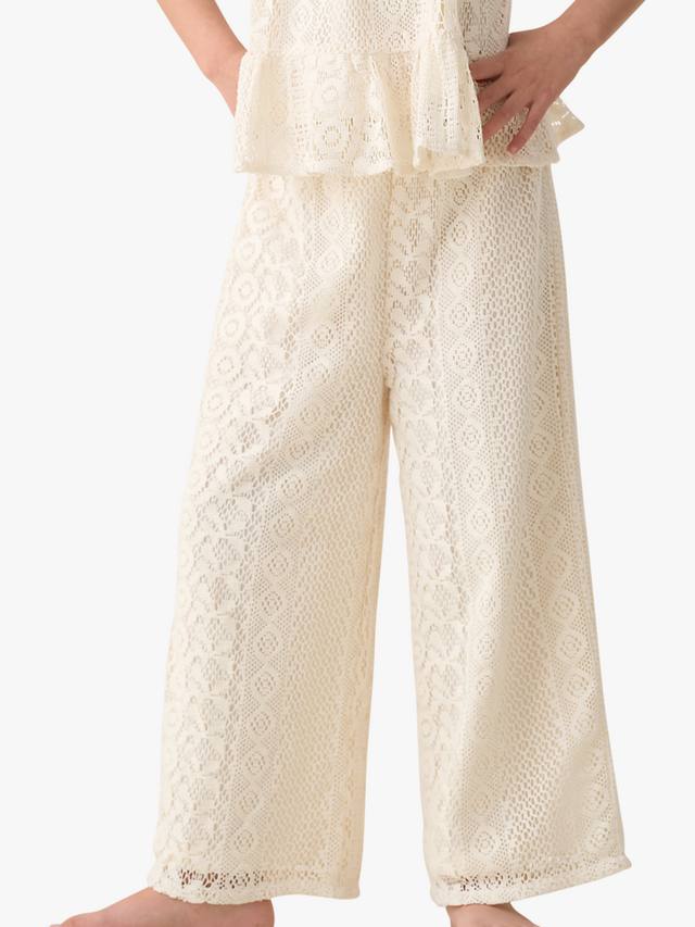 Детские брюки-джерси с отделкой крючком Angel & Rocket, Cream
Детские брюки-джерси с отделкой крючком Angel & Rocket, Cream