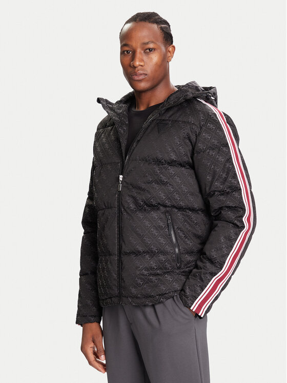 Демисезонная куртка regular fit Z5BL02 WFIQ2 Guess, черный
Демисезонная куртка regular fit Z5BL02 WFIQ2 Guess, черный