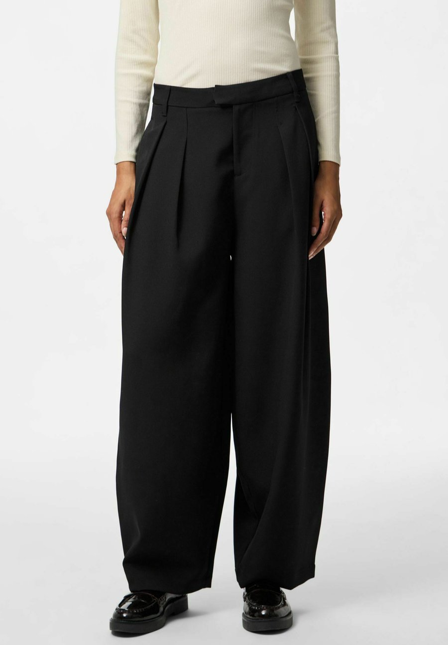 Брюки Pieces PCOLIVIA BARREL, Black
Брюки Pieces PCOLIVIA BARREL, Black