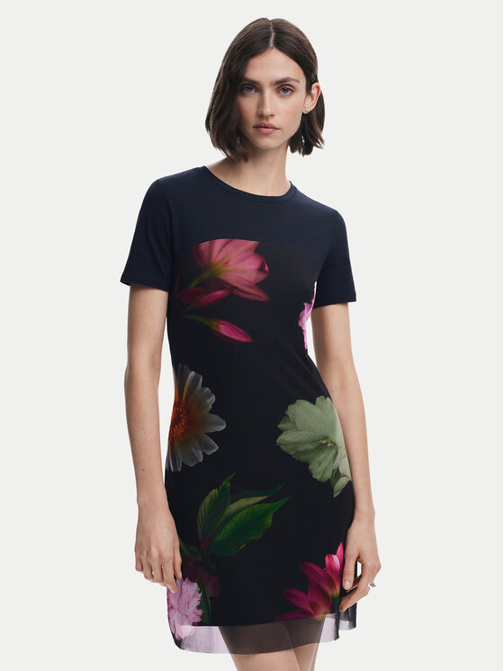 Платье облегающего кроя для повседневной носки Hamburgo 25SWVK14 Desigual, черный
Платье облегающего кроя для повседневной носки Hamburgo 25SWVK14 Desigual, черный