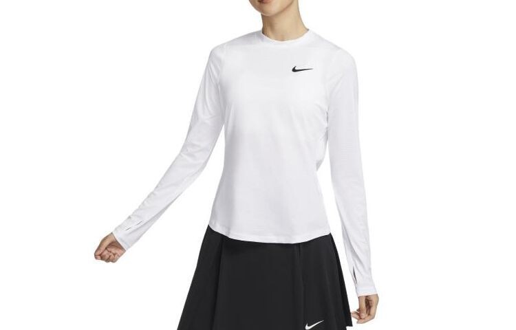 Футболка женская белая Nike
Футболка женская белая Nike