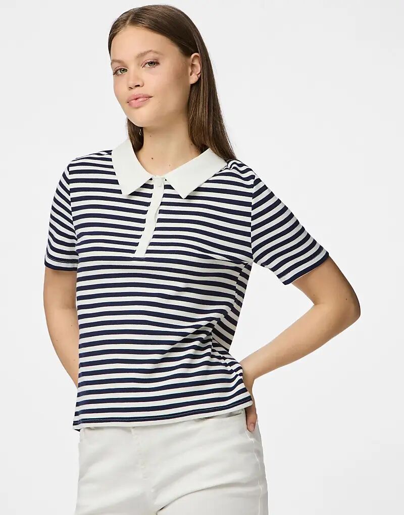 Топ Pieces в морском синем цвете
Топ Pieces в морском синем цвете