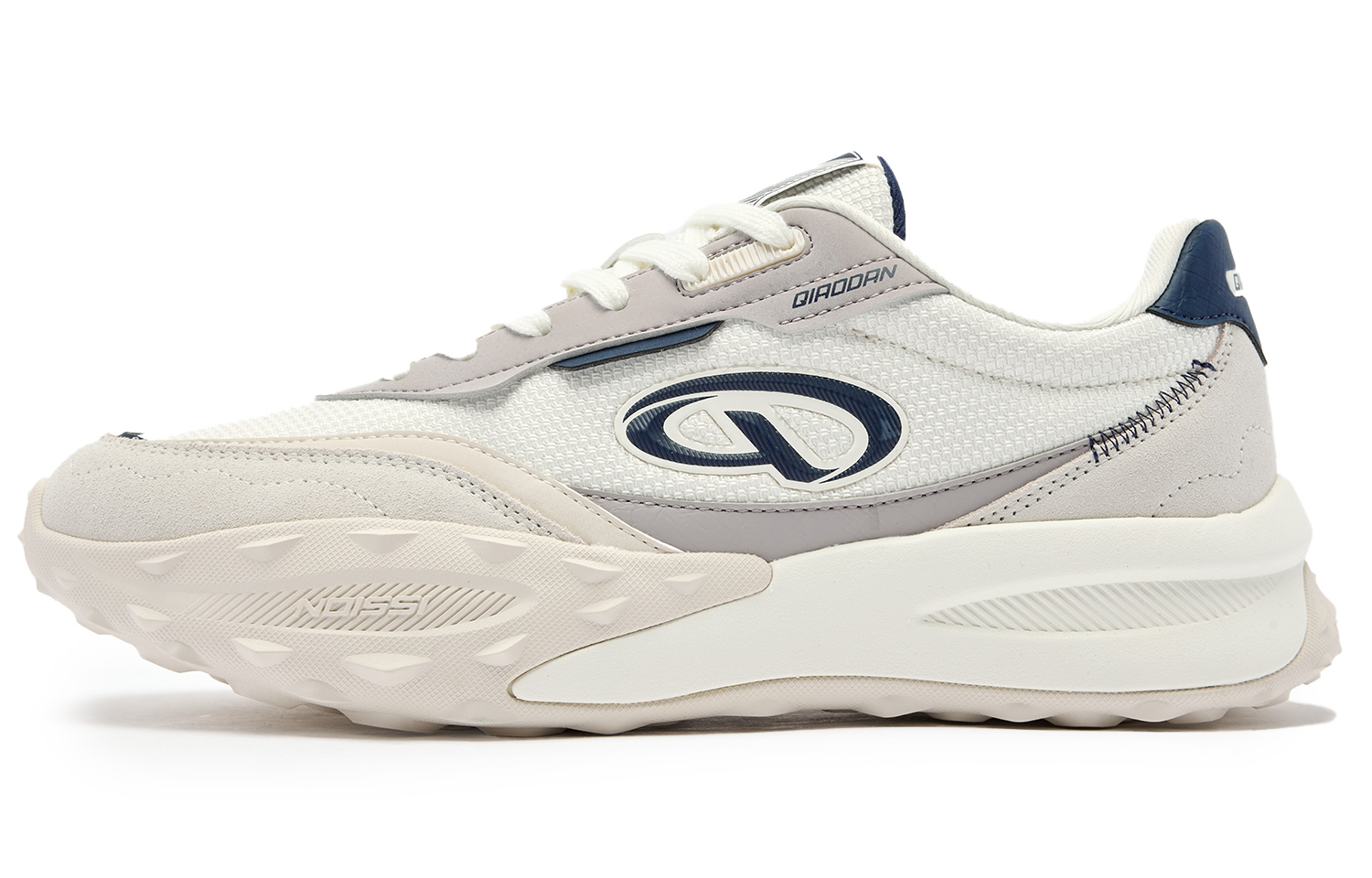 Кроссовки QIAODAN мужские повседневные противоскользящие износостойкие низкие цвет слоновая кость/графитово-синий экрю
Кроссовки QIAODAN мужские повседневные противоскользящие износостойкие низкие цвет слоновая кость/графитово-синий экрю
