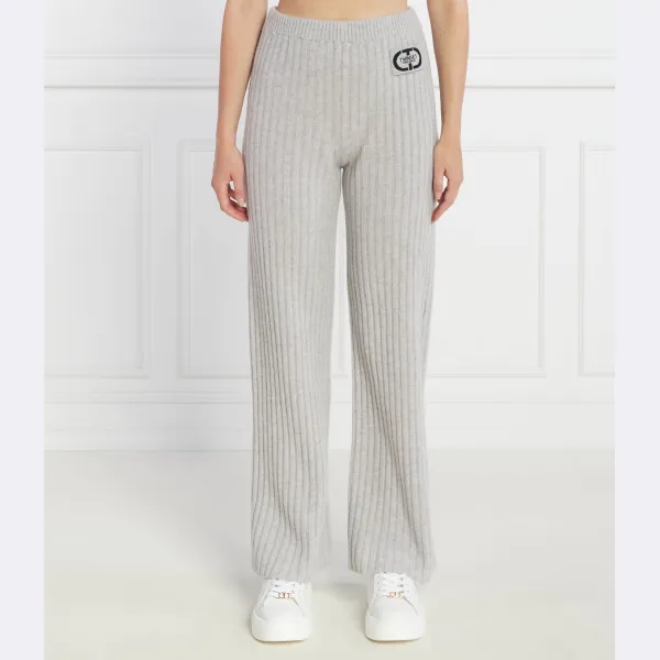 Шерстяные трикотажные брюки прямого кроя с добавлением кашемира Twin-Set, серый
Шерстяные трикотажные брюки прямого кроя с добавлением кашемира Twin-Set, серый