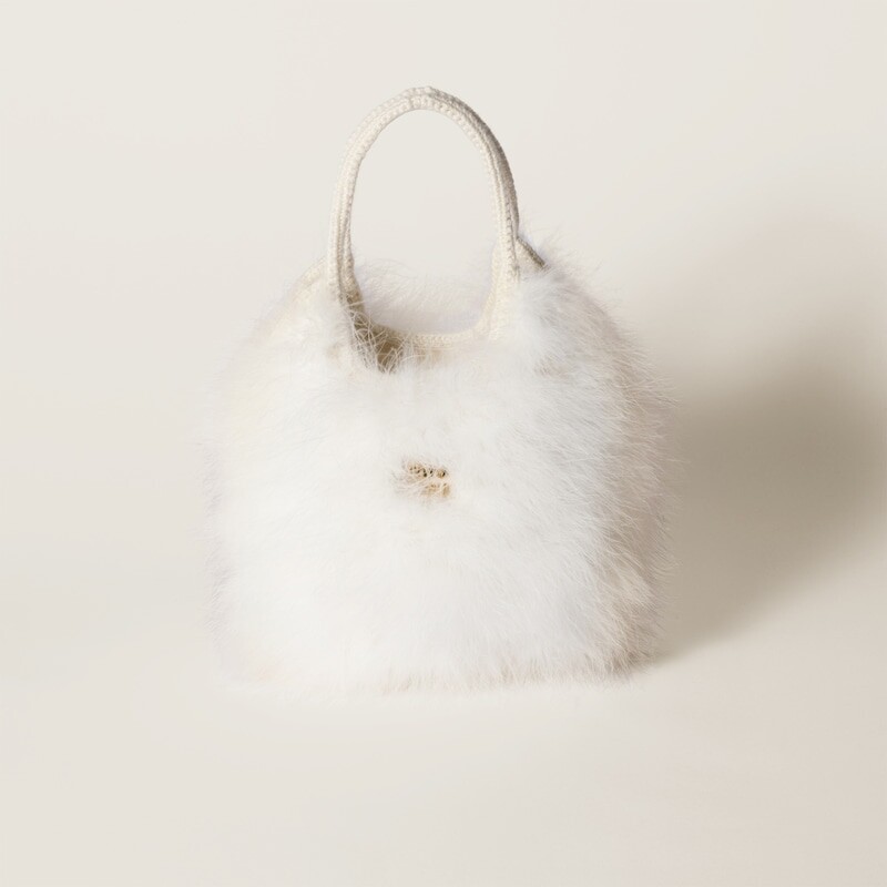 Вязаная крючком сумочка Ivy с перьями Miu Miu, белый
Вязаная крючком сумочка Ivy с перьями Miu Miu, белый