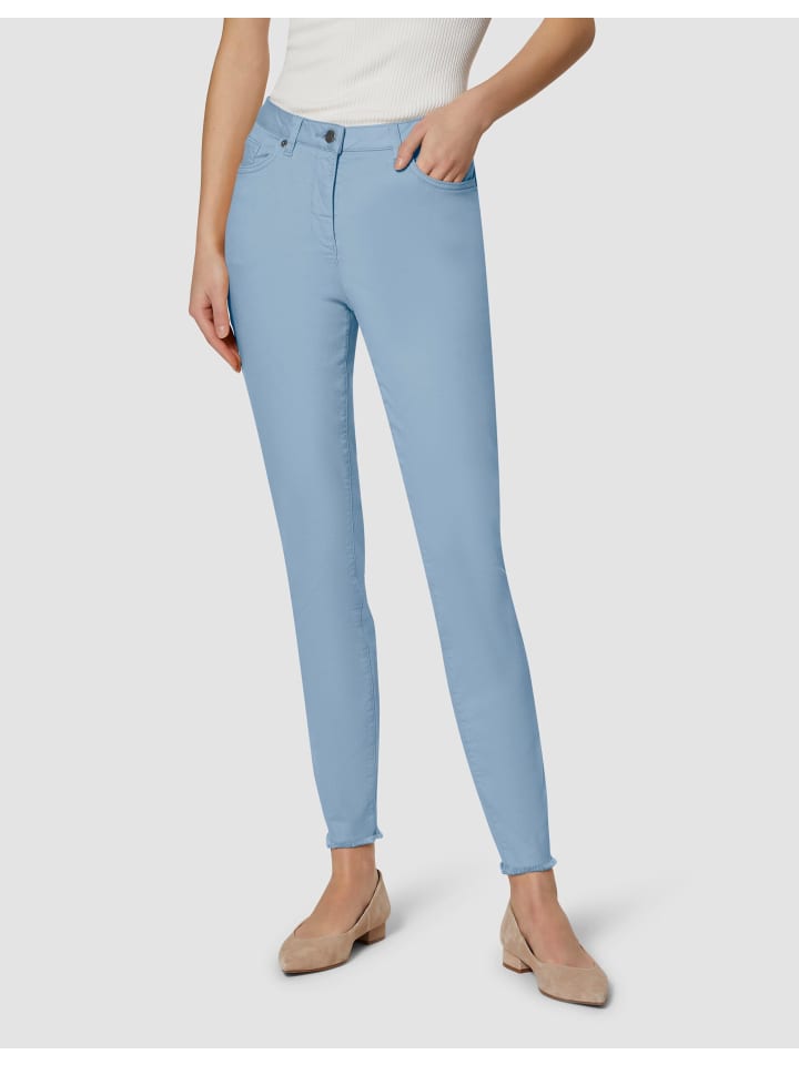 MADELEINE Узкие джинсы средней посадки с бахромой небесно-голубого цвета
MADELEINE Узкие джинсы средней посадки с бахромой небесно-голубого цвета