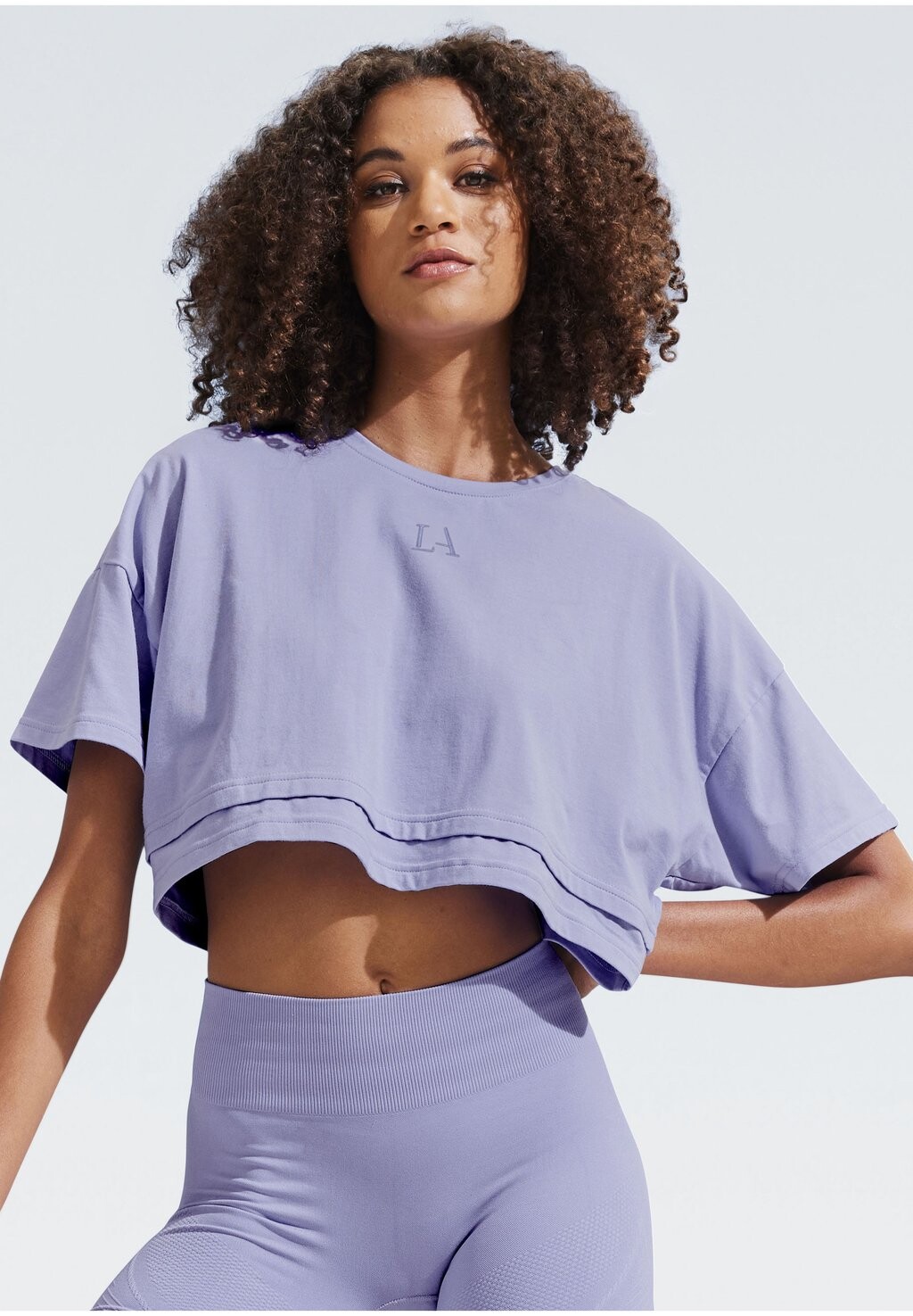 Футболка базовая KURZARM LASCANA, цвет blau
Футболка базовая KURZARM LASCANA, цвет blau