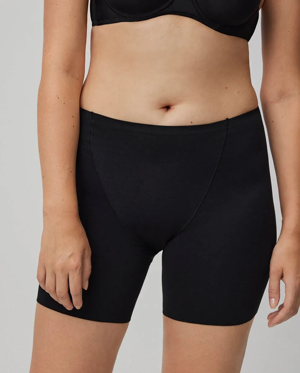 Шорты, вырезанные лазером Ysabel Mora, черный
Шорты, вырезанные лазером Ysabel Mora, черный