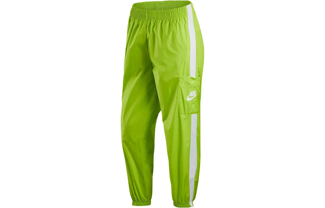 Трикотажные спортивные штаны женские зеленые Nike
Трикотажные спортивные штаны женские зеленые Nike