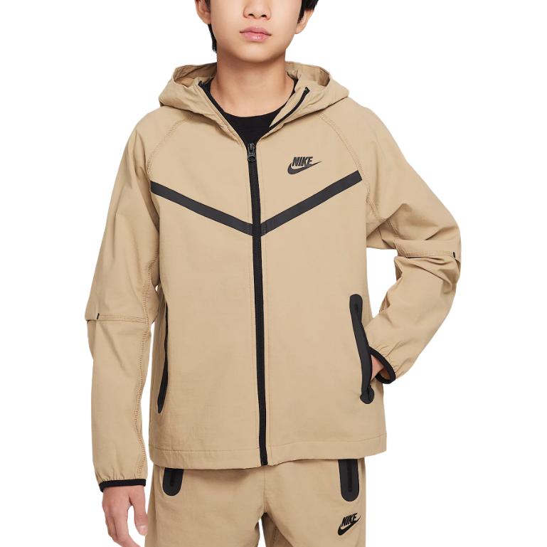 Nike Куртка Woven Parachute Beige/Black для подростков
Nike Куртка Woven Parachute Beige/Black для подростков