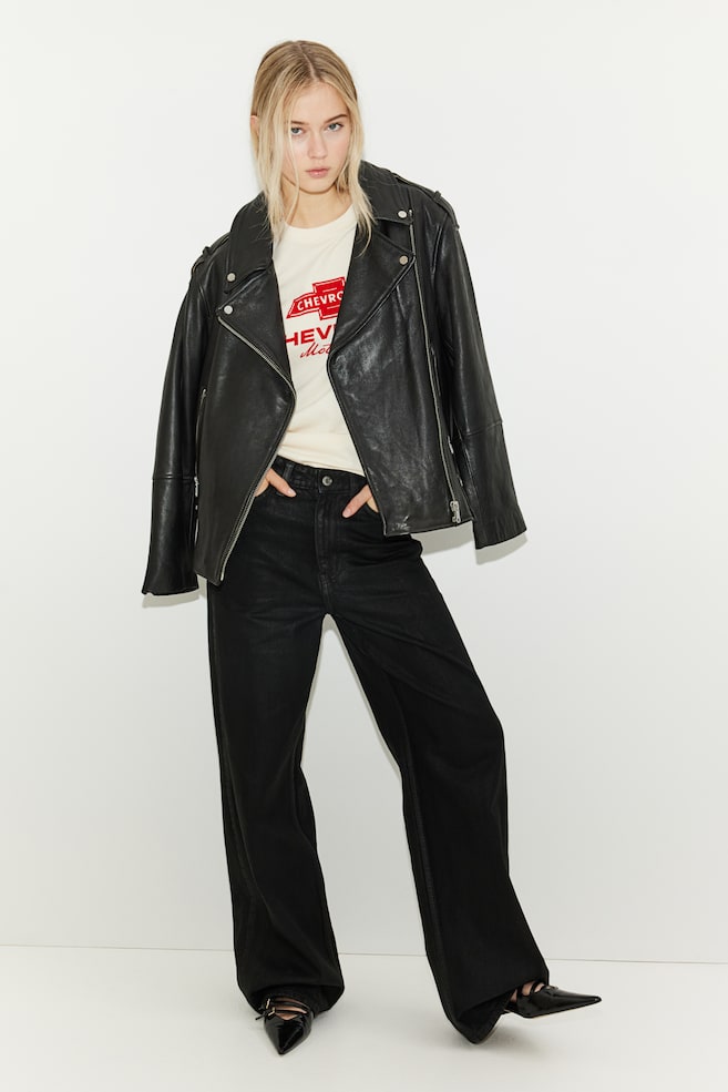 Футболка с принтом H&M, мультиколор
Футболка с принтом H&M, мультиколор