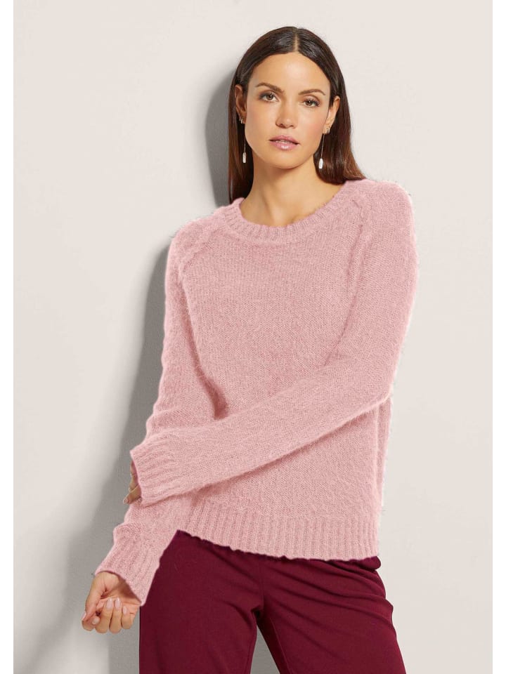 MADELEINE Пушистый свитер с круглым вырезом бледно-розового цвета
MADELEINE Пушистый свитер с круглым вырезом бледно-розового цвета