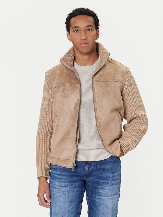 Куртка из искусственной кожи regular fit M5BR79 Z5570 Guess, бежевый
Куртка из искусственной кожи regular fit M5BR79 Z5570 Guess, бежевый