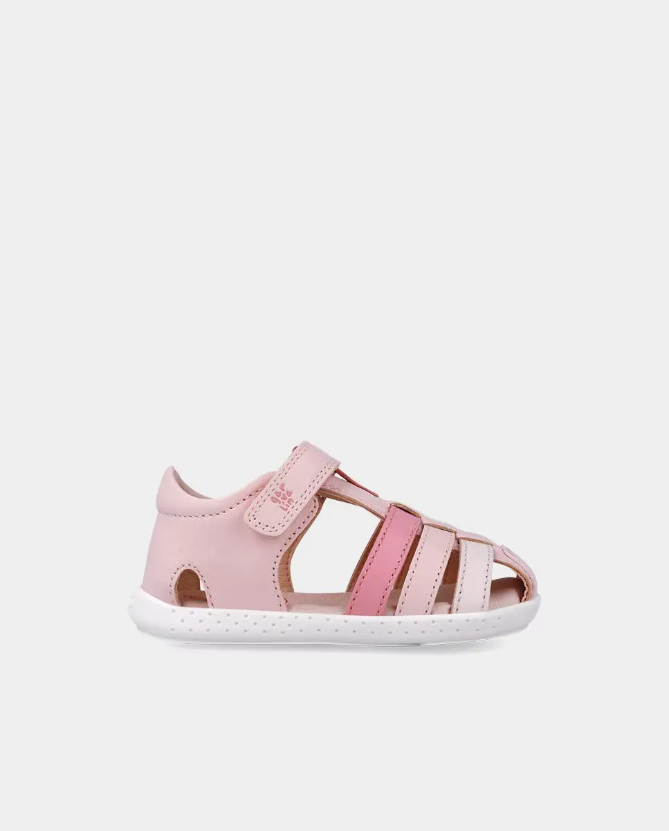 Закрытые детские сандалии из натуральной кожи, изготовленные из качественных и минималистичных материалов Garvalín, розовый
Закрытые детские сандалии из натуральной кожи, изготовленные из качественных и минималистичных материалов Garvalín, розовый