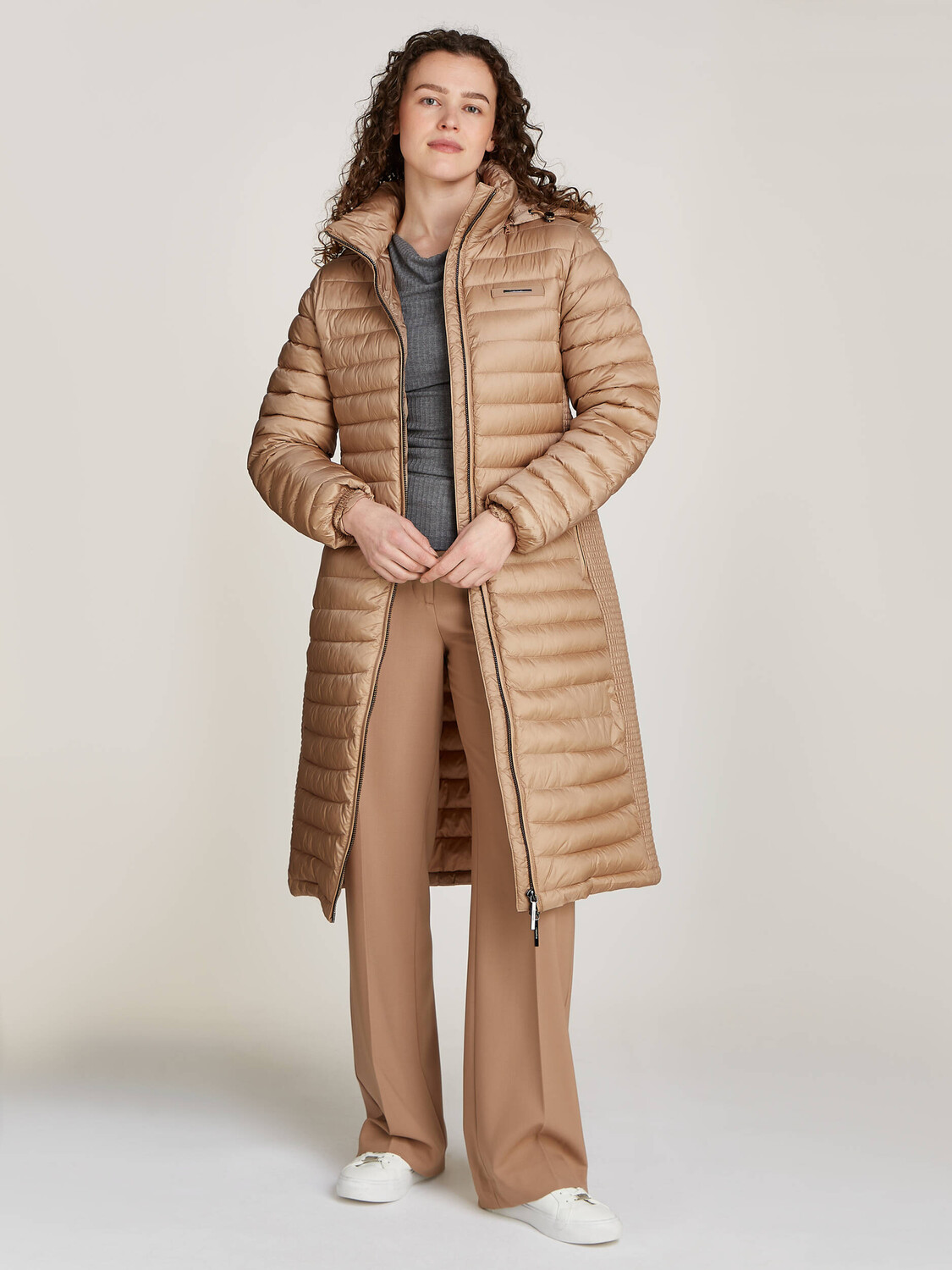 Пальто Calvin Klein, бежевый
Пальто Calvin Klein, бежевый