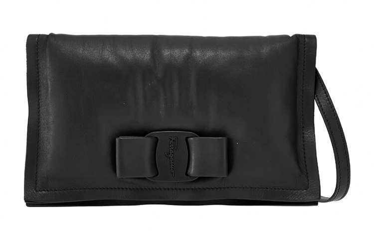 Ferragamo Кожаная сумка через плечо
Ferragamo Кожаная сумка через плечо