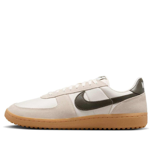Кроссовки field general 82 'pale ivory khaki' Nike, белый
Кроссовки field general 82 'pale ivory khaki' Nike, белый