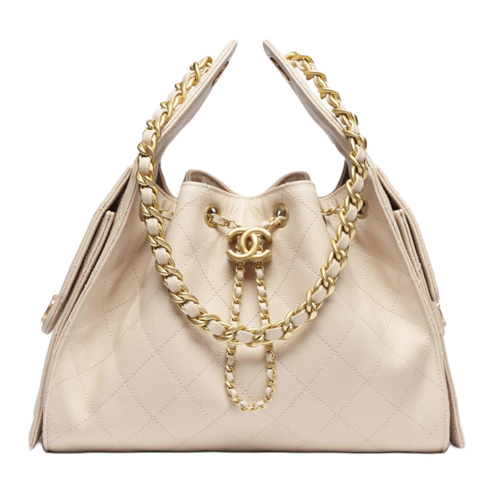 CHANEL Женская маленькая сумка через плечо из зернистой телячьей кожи бежевого цвета
CHANEL Женская маленькая сумка через плечо из зернистой телячьей кожи бежевого цвета