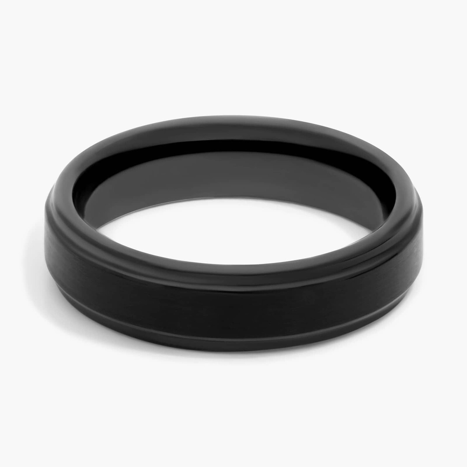 Матовое и полированное обручальное кольцо Comfort Fit из черного карбида вольфрама (6 мм) Blue Nile 
Матовое и полированное обручальное кольцо Comfort Fit из черного карбида вольфрама (6 мм) Blue Nile