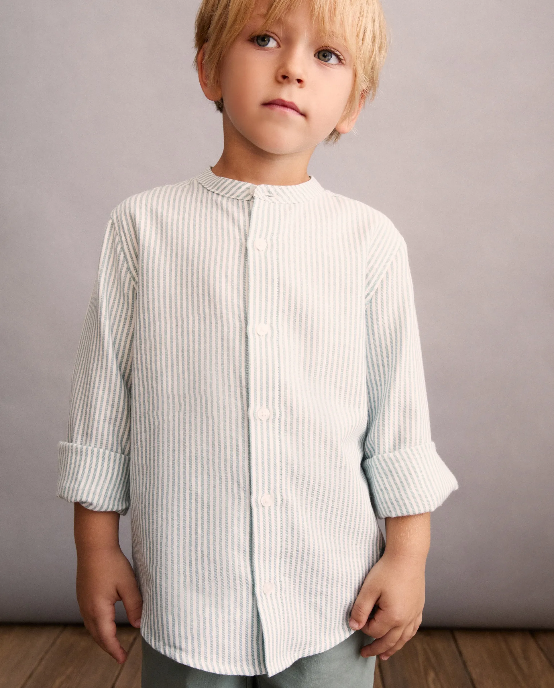 Детская рубашка с длинным рукавом и воротником стойкой Coconut El Corte Inglés, пастельно-бирюзовый
Детская рубашка с длинным рукавом и воротником стойкой Coconut El Corte Inglés, пастельно-бирюзовый