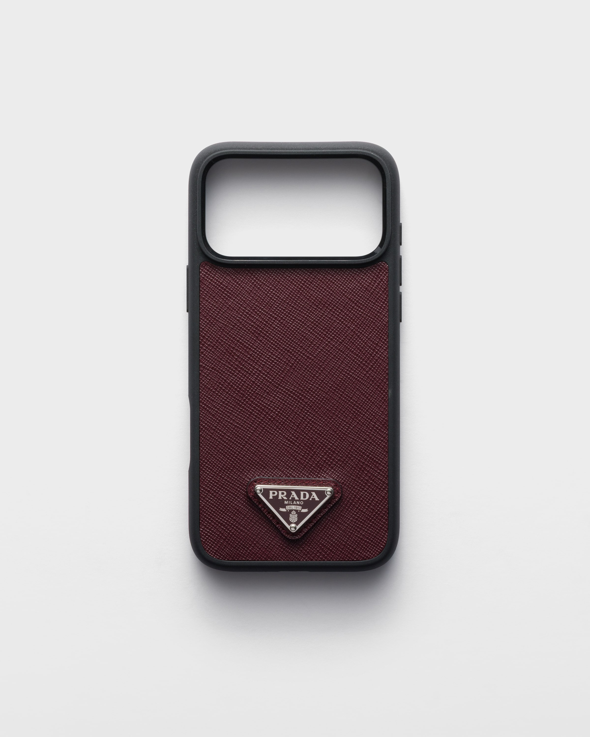 Кожаный чехол Saffiano для iPhone 17 Pro Max Prada, бордовый
Кожаный чехол Saffiano для iPhone 17 Pro Max Prada, бордовый