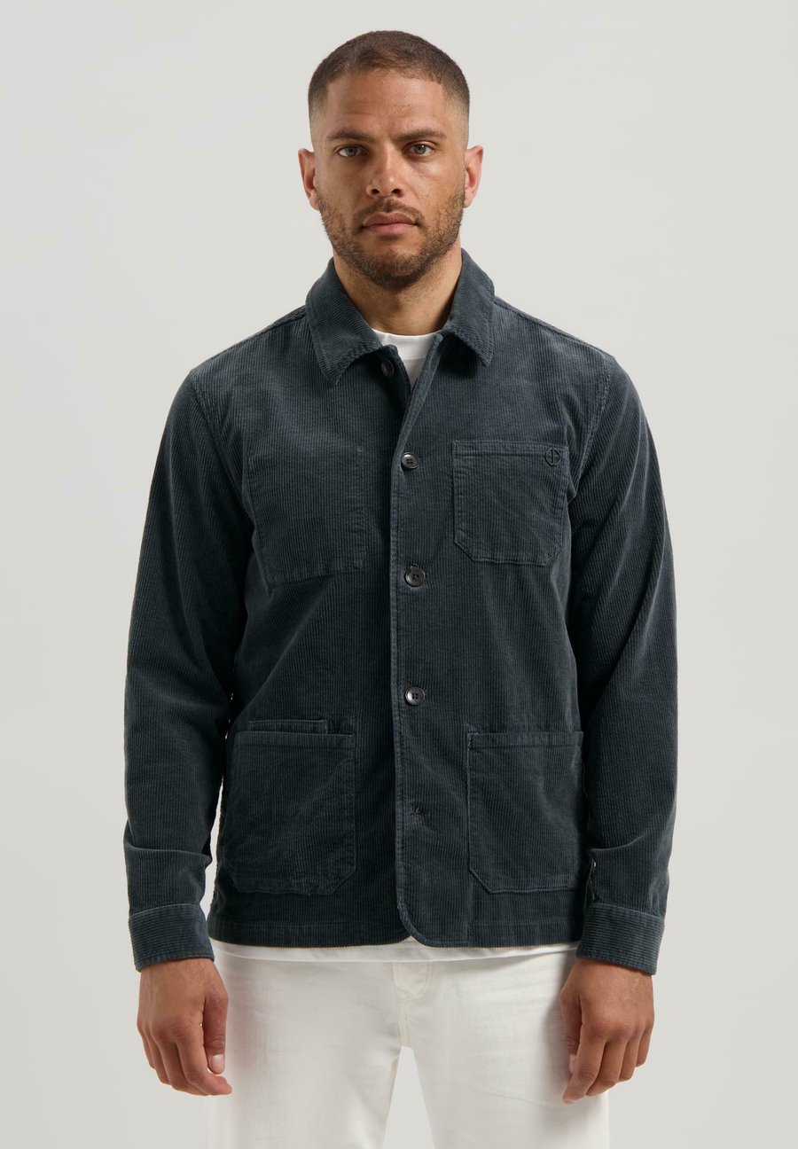 Куртка Dstrezzed Summer jacket, Forest River/Green
Куртка Dstrezzed Summer jacket, Forest River/Green