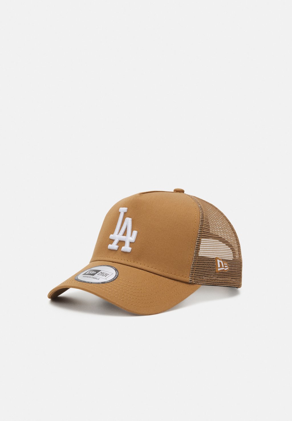 Бейсболка TONAL TRUCKER UNISEX New Era, бежевый
Бейсболка TONAL TRUCKER UNISEX New Era, бежевый