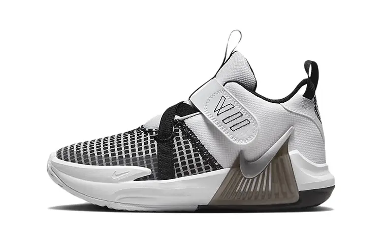 Кроссовки Nike LeBron Witness 7 PS 'White Black'
Кроссовки Nike LeBron Witness 7 PS 'White Black'