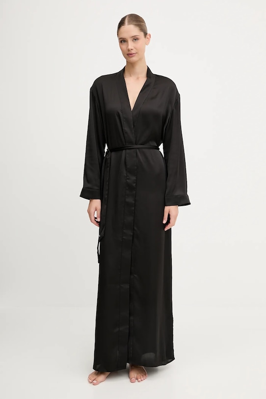 Халат Guess, черный
Халат Guess, черный