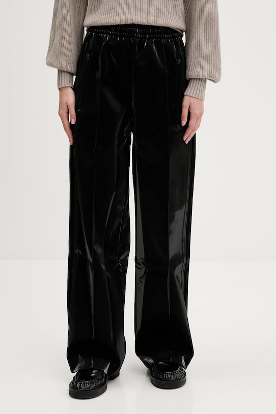 Спортивные брюки TP Holiday Adidas Originals, черный
Спортивные брюки TP Holiday Adidas Originals, черный