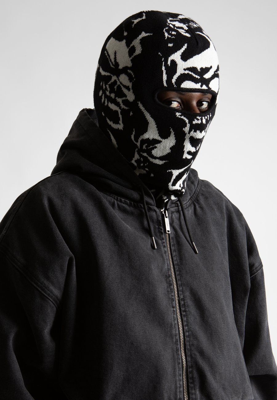 Шапка Wasted Paris SKULL BALACLAVA UNISEX, Black/White/Black
Шапка Wasted Paris SKULL BALACLAVA UNISEX, Black/White/Black
