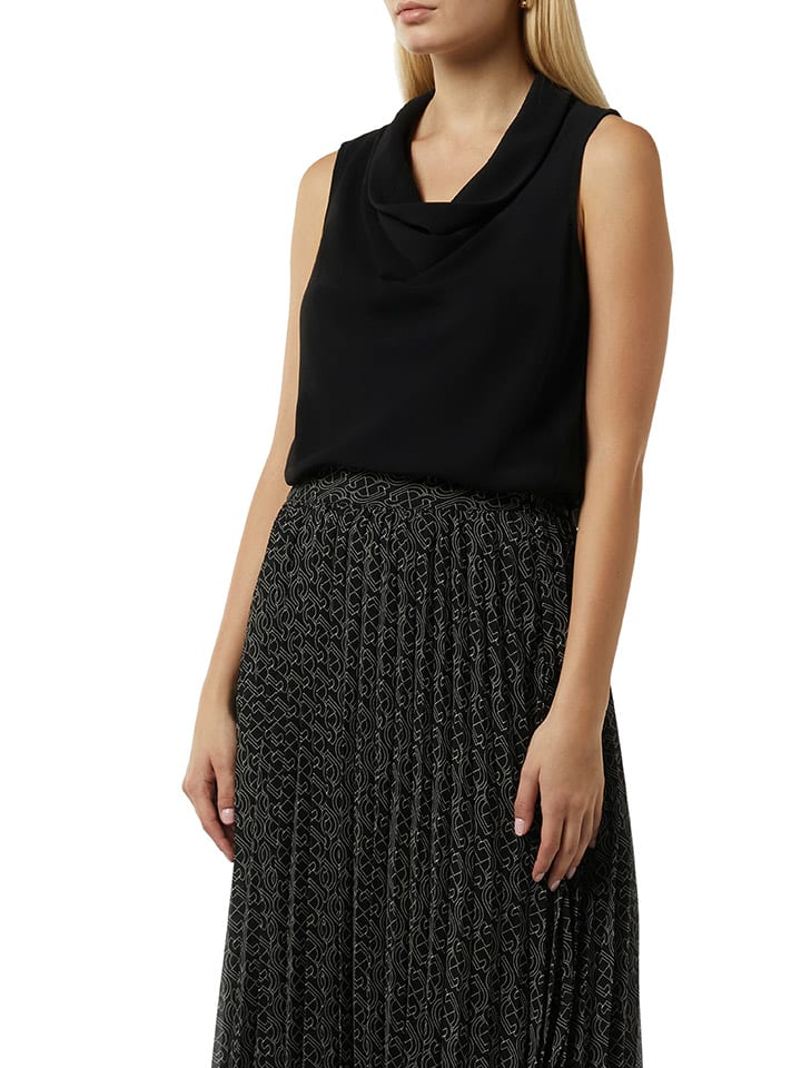 Топ comma, черный
Топ comma, черный