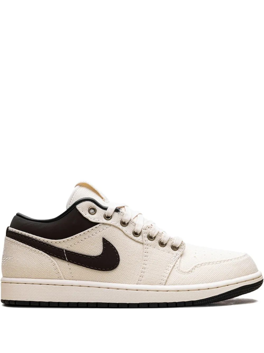 Кроссовки Air Jordan 1 Low Premium Pale Ivory/Baroque Brown, нейтральный
Кроссовки Air Jordan 1 Low Premium Pale Ivory/Baroque Brown, нейтральный