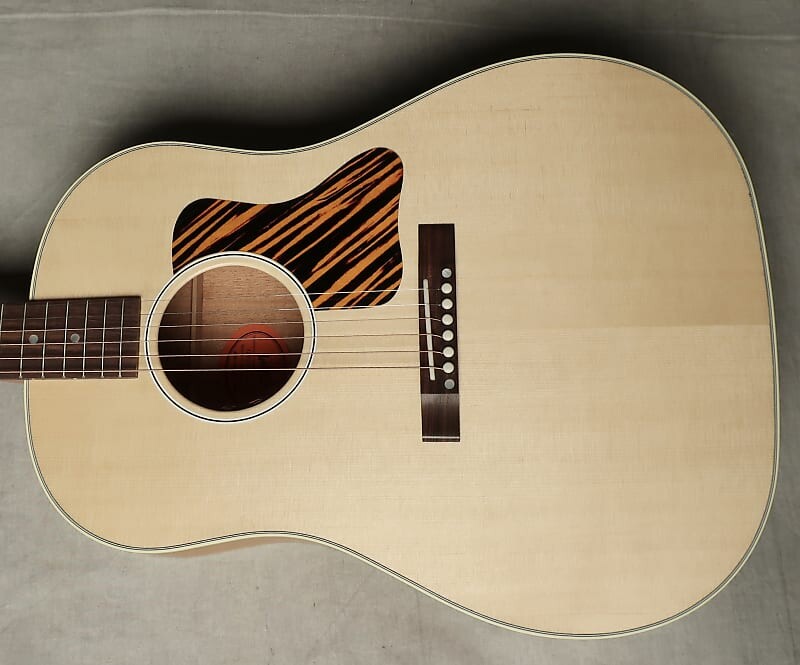 Акустическая гитара Gibson J-35 30's Faded 2023 Natural
Акустическая гитара Gibson J-35 30's Faded 2023 Natural