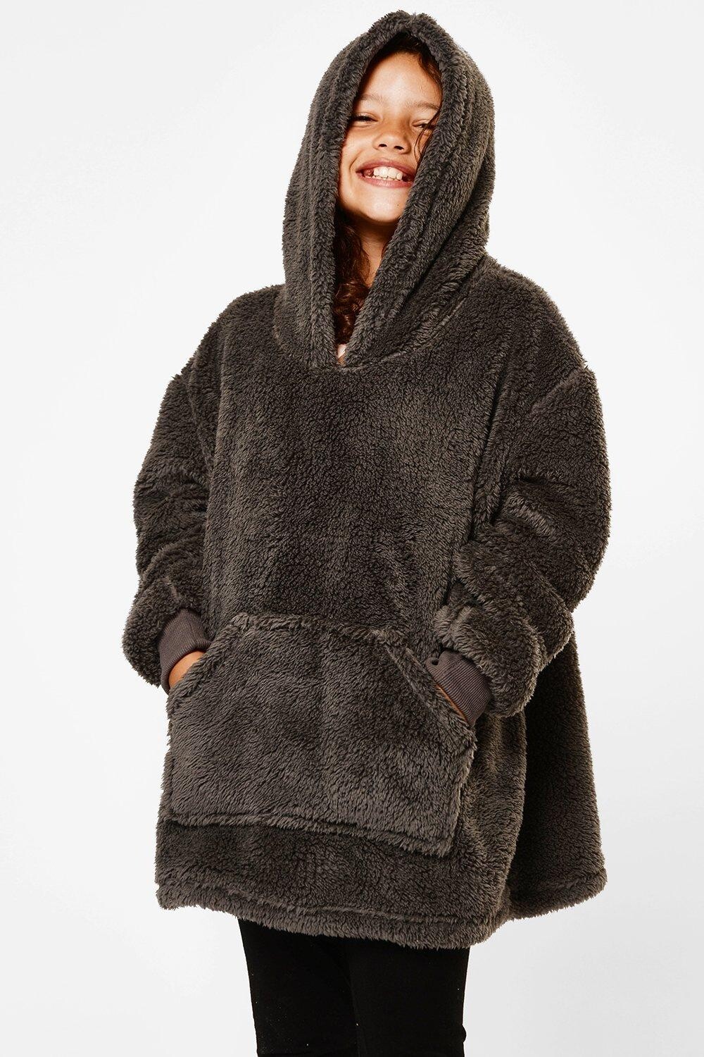 Огромное флисовое одеяло с капюшоном Teddy Giant, которое можно носить Brentfords, серый
Огромное флисовое одеяло с капюшоном Teddy Giant, которое можно носить Brentfords, серый