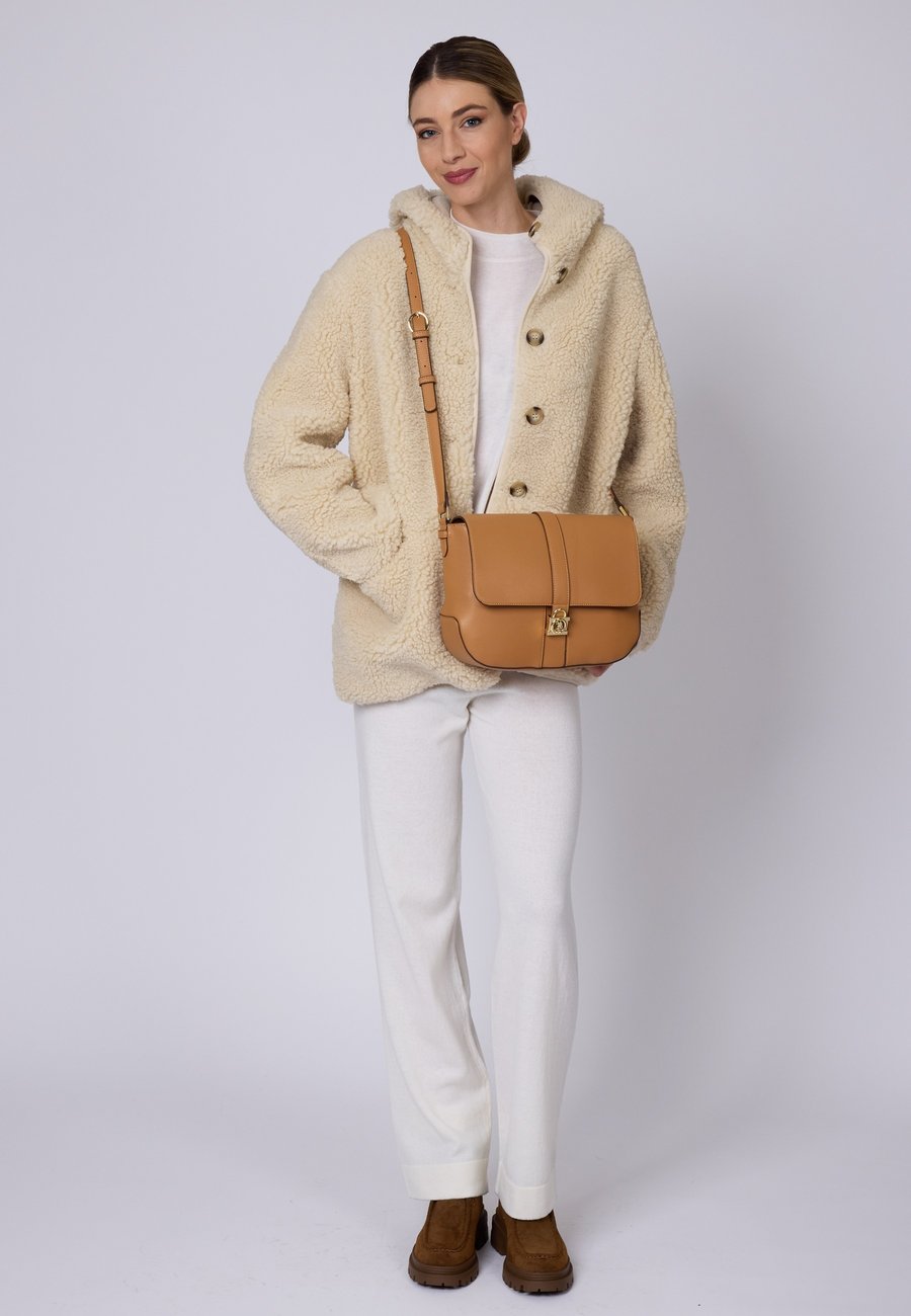 Сумка кросс-боди U.S. Polo Assn. Cross body bag, Camel
Сумка кросс-боди U.S. Polo Assn. Cross body bag, Camel