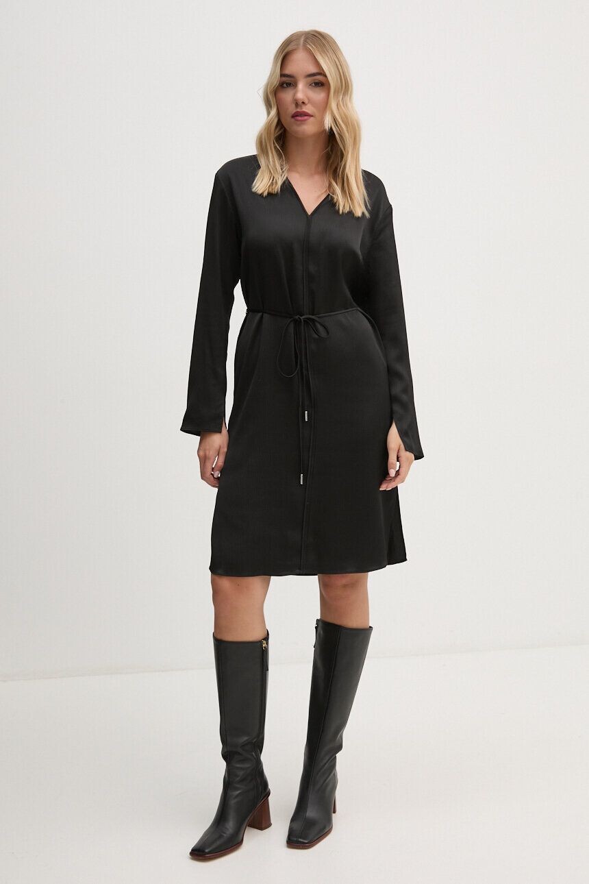 Платье Calvin Klein, черный
Платье Calvin Klein, черный