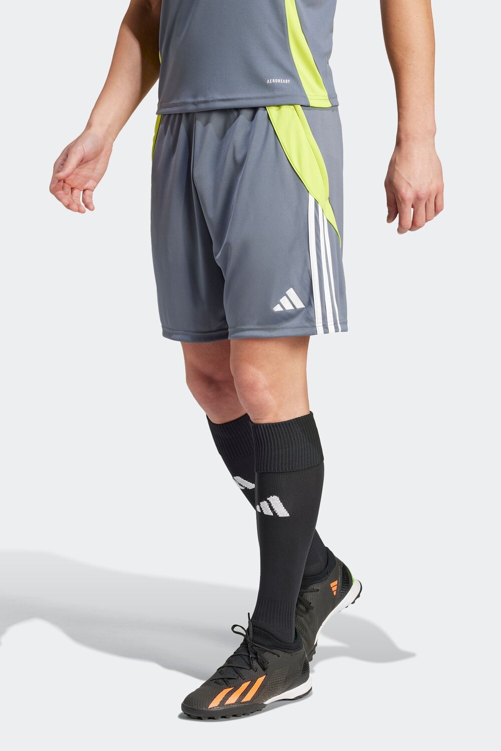 Тренировочные шорты Tiro 24 Adidas, серый
Тренировочные шорты Tiro 24 Adidas, серый