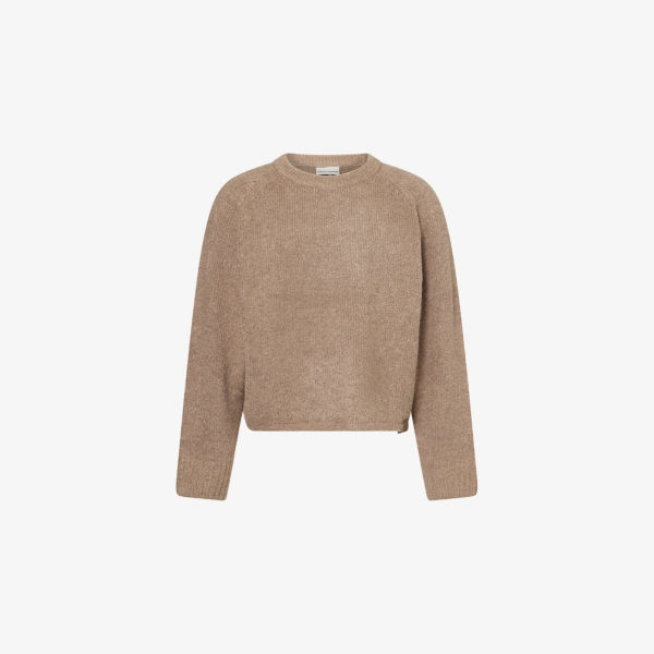 Вязаный джемпер The Couture Club с рукавом реглан и фактурой «букле», коричневый
Вязаный джемпер The Couture Club с рукавом реглан и фактурой «букле», коричневый