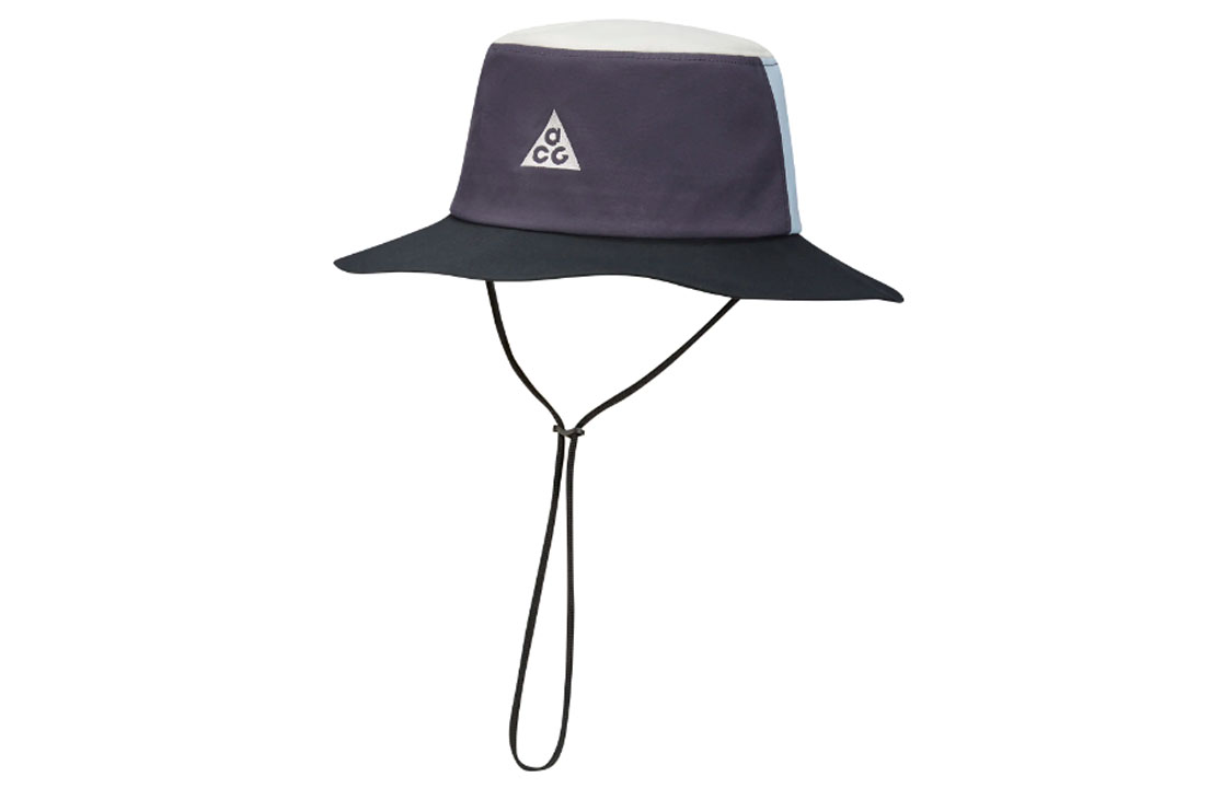 Унисекс черная кепка-ведро Nike из полиэстера
Унисекс черная кепка-ведро Nike из полиэстера