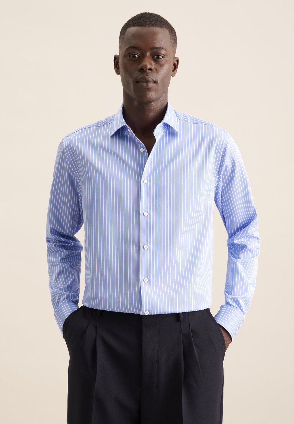 Классическая рубашка REGULAR Seidensticker, синий
Классическая рубашка REGULAR Seidensticker, синий