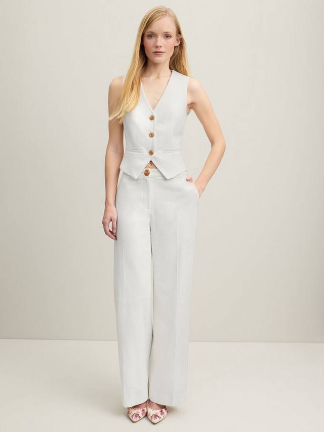 Жилет на заказ от ami L.K.Bennett, экрю
Жилет на заказ от ami L.K.Bennett, экрю