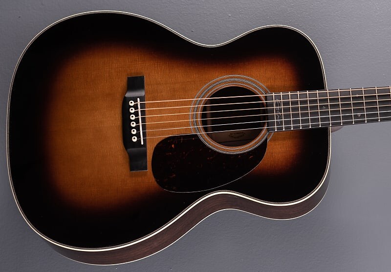 Акустическая гитара Martin 000-28EC Eric Clapton Sunburst
Акустическая гитара Martin 000-28EC Eric Clapton Sunburst