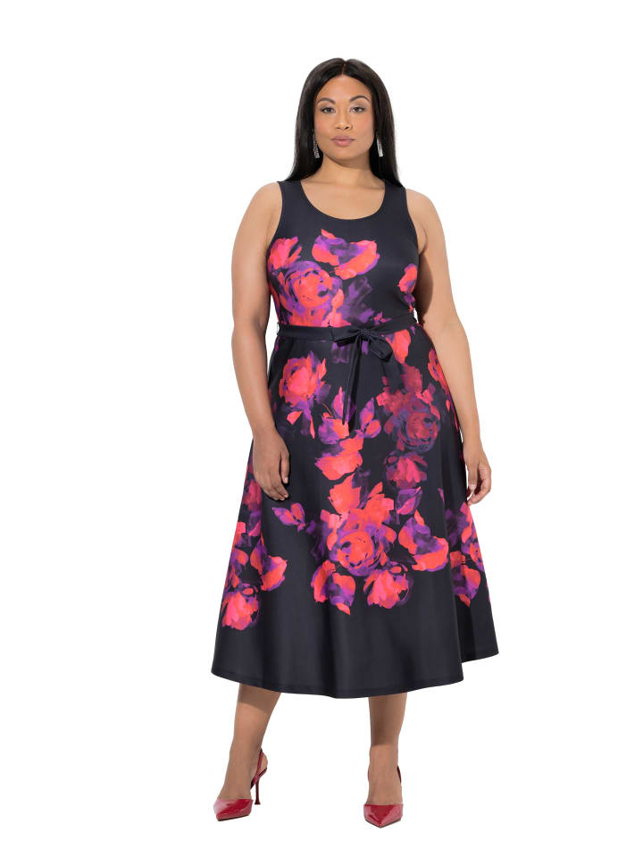 Ulla Popken Черное платье
Ulla Popken Черное платье