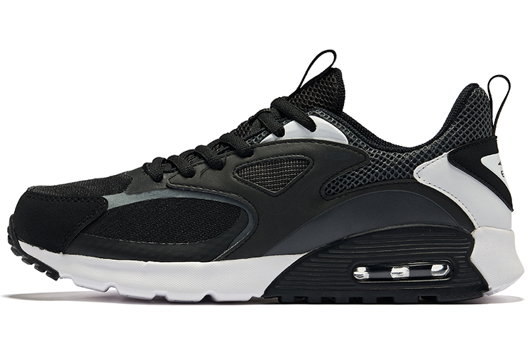 Износостойкие низкие кроссовки для бега мужские черно-белые Erke, Jet Black True White
Износостойкие низкие кроссовки для бега мужские черно-белые Erke, Jet Black True White